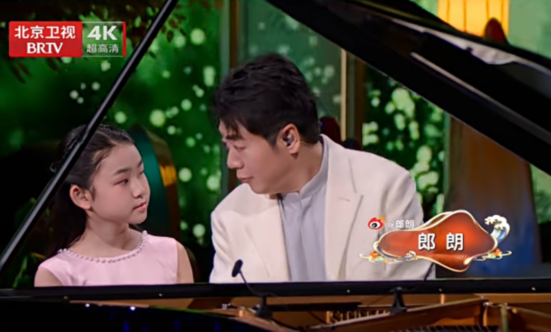 听，苔花绽放的声音｜致每一位在平凡中向阳生长的您